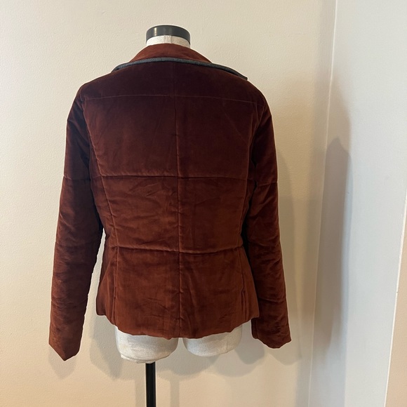 Fabiana Filippi beautiful coat - Picture 3 of 6